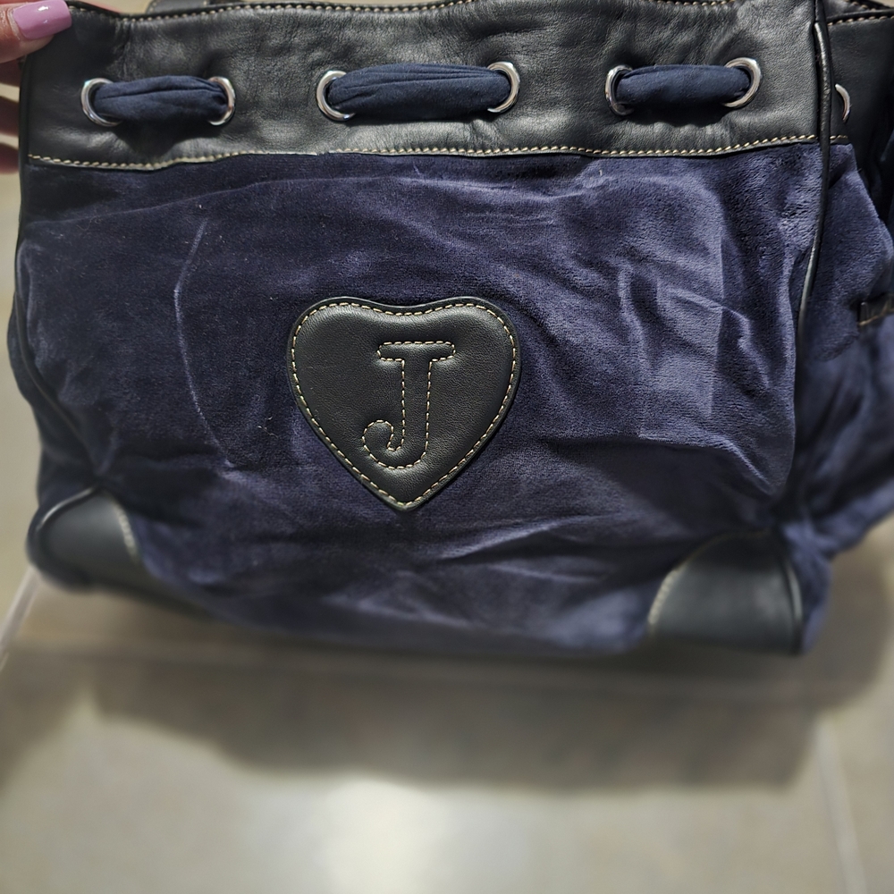 Juicy Couture Black Tote Bag - Picture 7 of 9